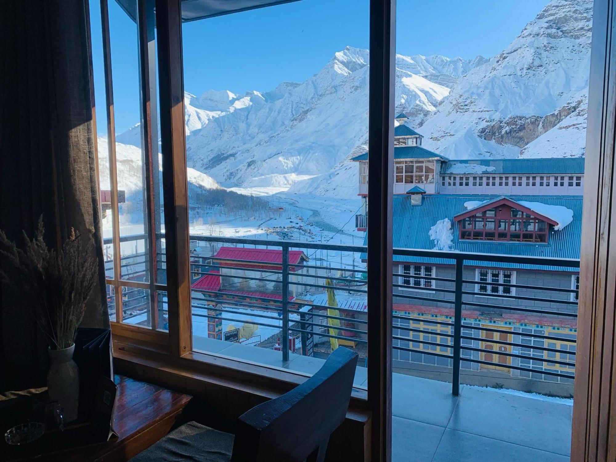 The Bulevar - Whispering Willows Hotel Sissu Exterior foto